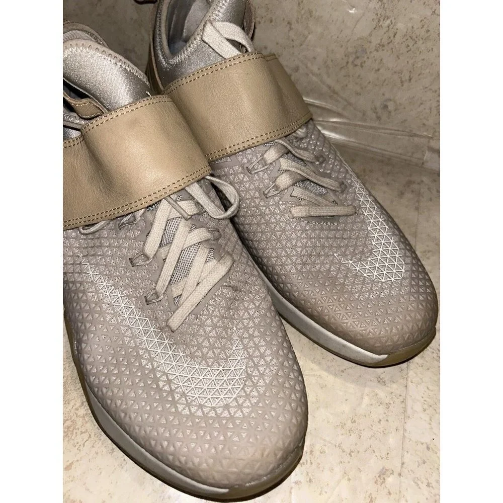 Nike Air Zoom Nikelab Cross Training Tan Color Low Top Athletic Sneakers Size 9